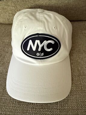 lululemon athletica NYC peloton White Cap Baseball hat